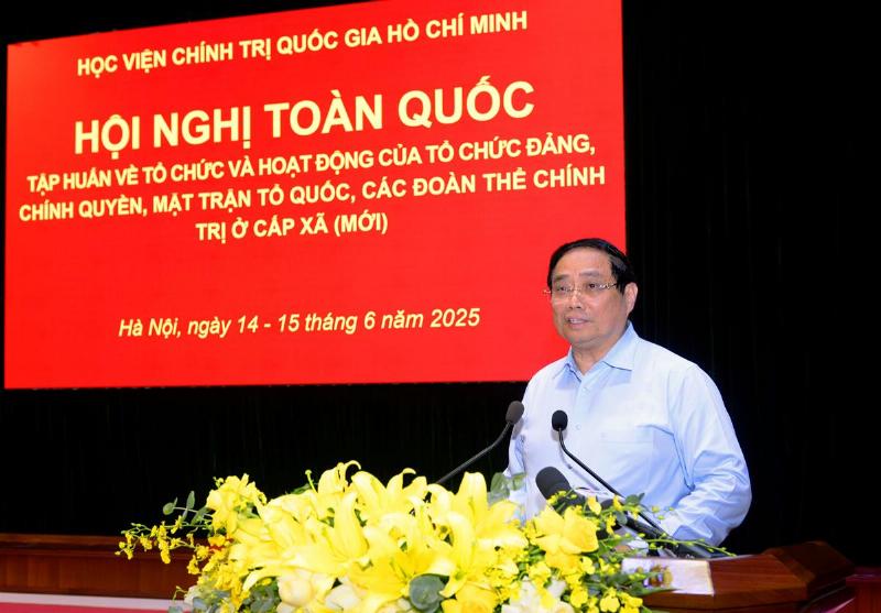 Hinh anh minh hoa nhung bieu hien cua tu hoc qua viec doc sach va nghien cuu