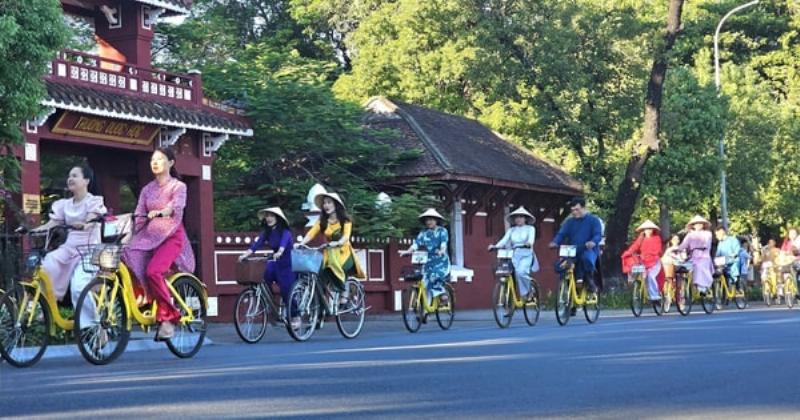 Đời Sống Hàng Ngày Trong Quá Khứ ở Việt Nam